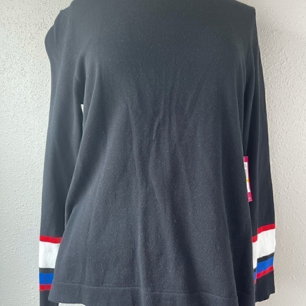 NWT Vince Camuto Women’s Top Size M